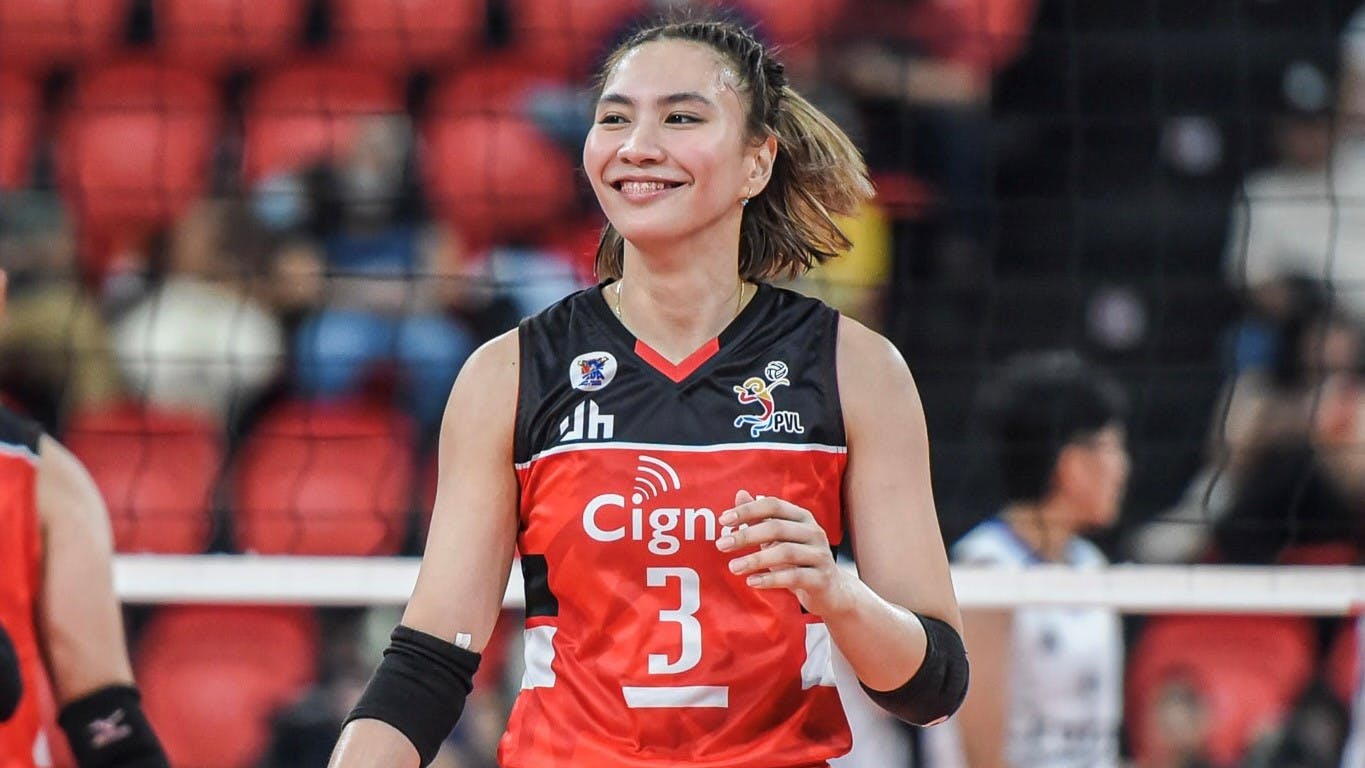 Cignal star Rachel Anne Daquis wears different hat during PVL break